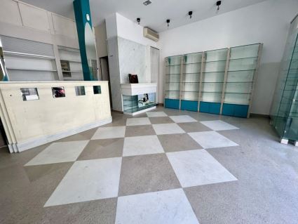 attivita-commerciale-in-affitto-locazione---bolzano-2