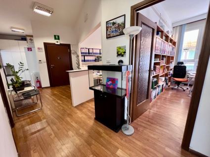 ufficio in affitto/locazione - bolzano